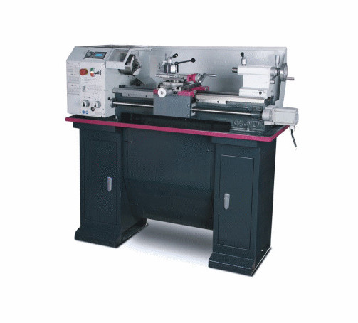 Токарный станок с ЧПУ